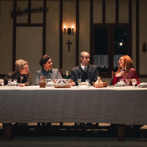 Le Dîner chez les Français